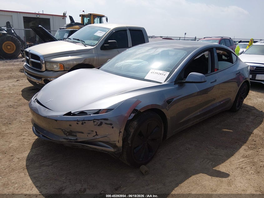 2025 Tesla Model 3 VIN 5YJ3E1EA6SF922010 IAAI salvage auction — RIGHT SIDE, Salvage Title, sold $9,000 on 2026-07-28 (photo 2)