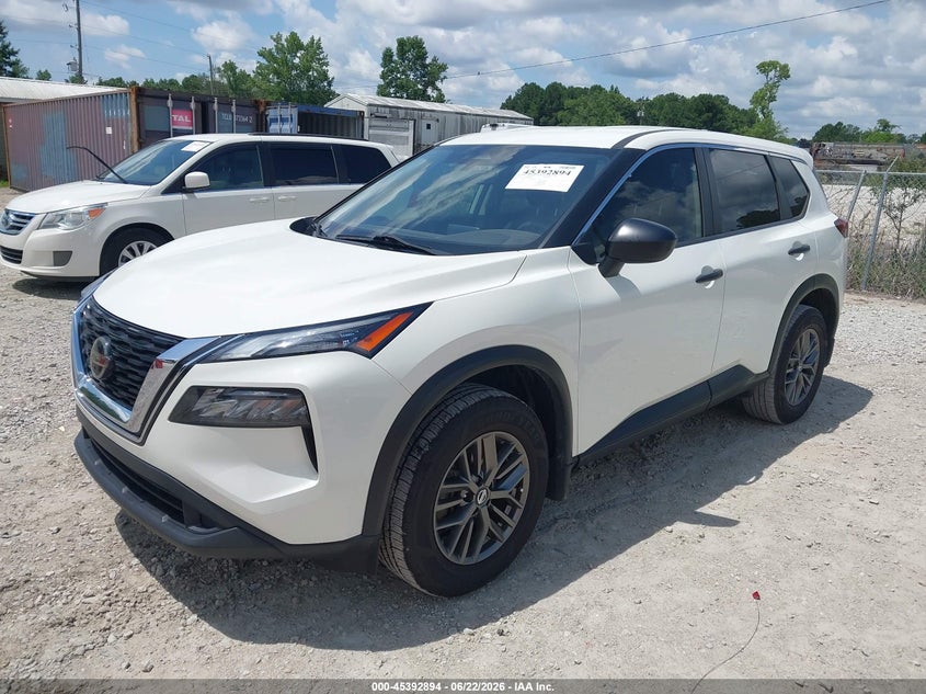 2021 Nissan Rogue VIN JN8AT3AA4MW001891 IAAI salvage auction — SIDE, Salvage Title, sold $5,600 on 2026-07-31 (photo 2)
