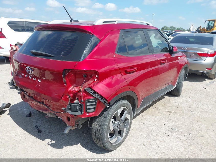 2023 Hyundai Venue VIN KMHRC8A38PU270811 IAAI salvage auction — REAR END, Salvage Title, sold $3,800 on 2026-07-30 (photo 4)