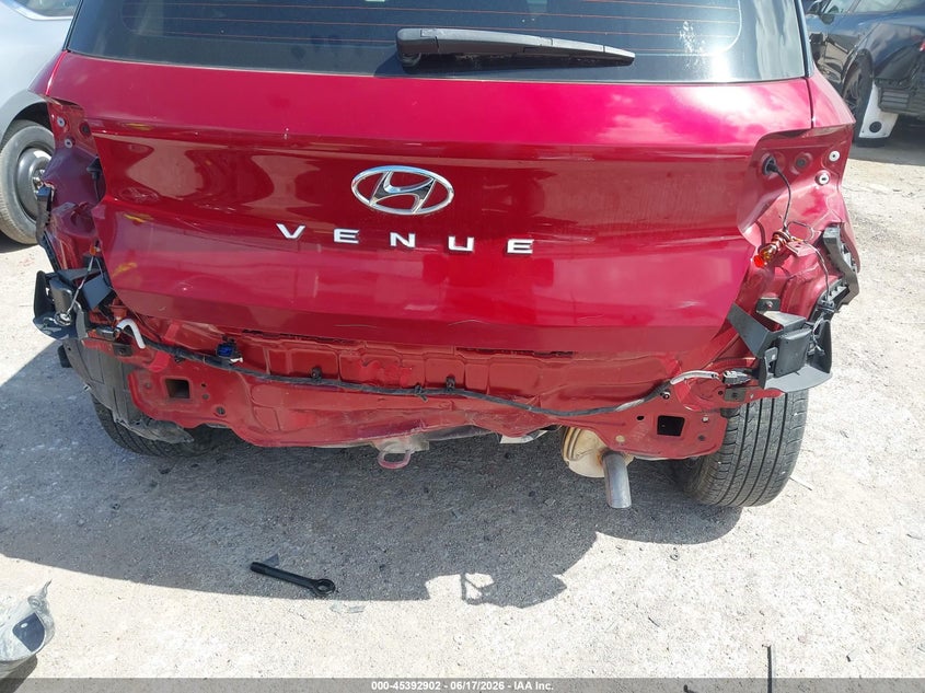 2023 Hyundai Venue VIN KMHRC8A38PU270811 IAAI salvage auction — REAR END, Salvage Title, sold $3,800 on 2026-07-30 (photo 6)