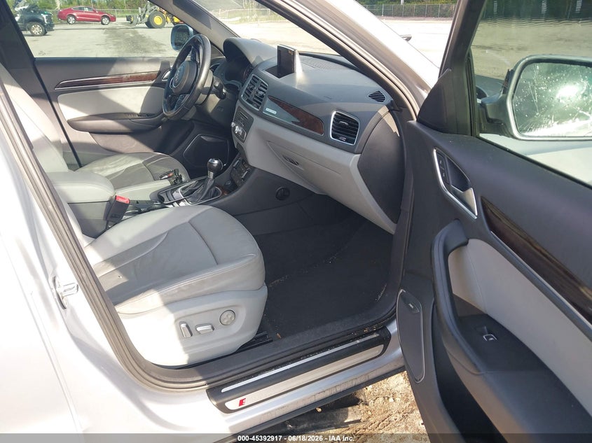 2016 Audi Q3 VIN WA1GFCFS2GR006650 IAAI salvage auction — FRONT END, Rebuildable (Florida), sold $1,450 on 2026-07-29 (photo 5)