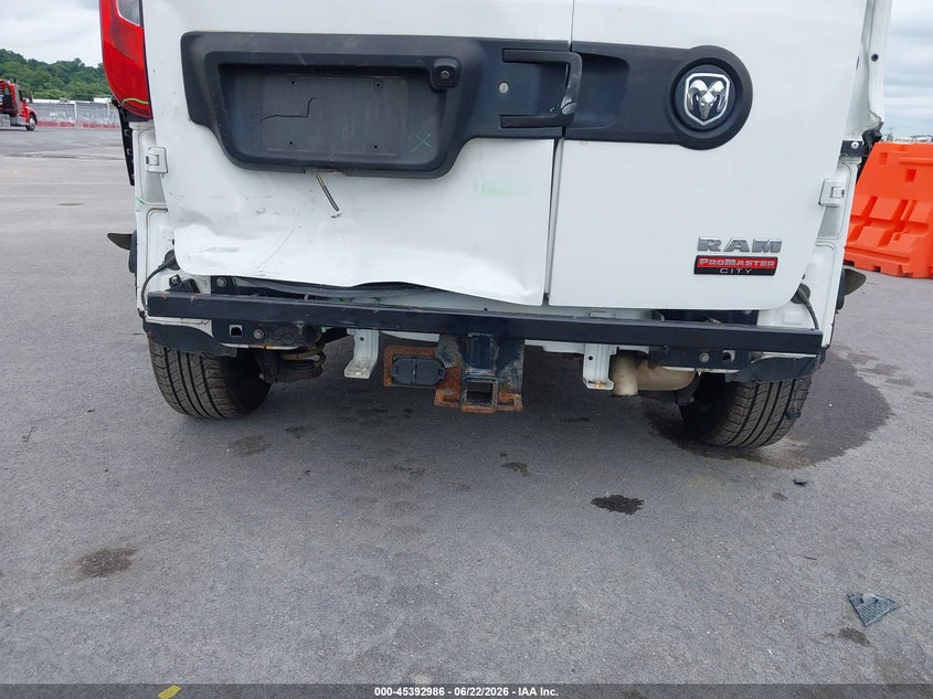 2017 Ram Promaster city VIN ZFBERFBB4H6D58472 IAAI salvage auction — REAR END, Salvage (Illinois), sold $1,950 on 2026-08-11 (photo 6)