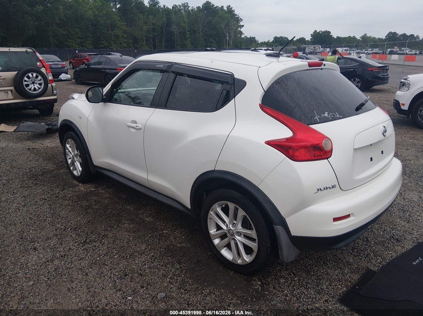2013 Nissan Juke VIN JN8AF5MV5DT211144 IAAI salvage auction — EXTERIOR BURN, Salvage (South Carolina), sold $550 on 2026-07-29 (photo 3)