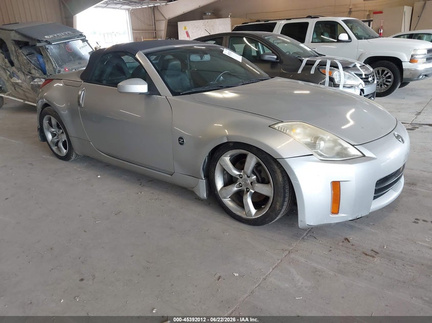2007 Nissan 350z VIN JN1BZ36A57M653638 IAAI salvage auction — SIDE, Salvage (Tennessee), sold $750 on 2026-07-06 (photo 1)