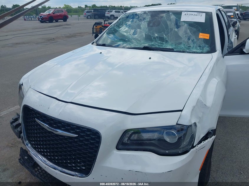 2016 Chrysler 300 VIN 2C3CCAGG7GH220842 IAAI salvage auction — FRONT END, Clear (Indiana), sold $3,300 on 2026-07-18 (photo 6)