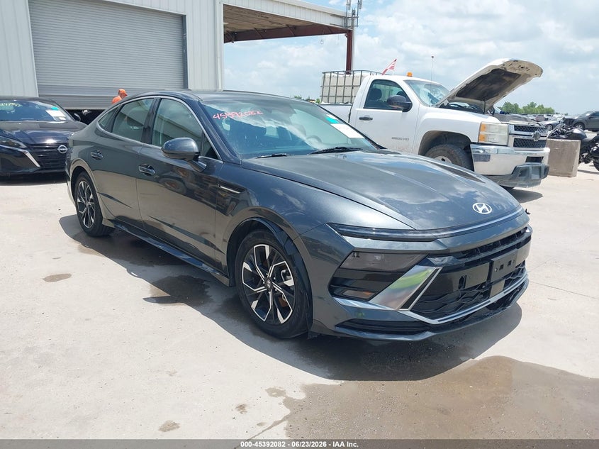 2024 Hyundai Sonata VIN KMHL64JA9RA413290 — IAAI salvage auction photo