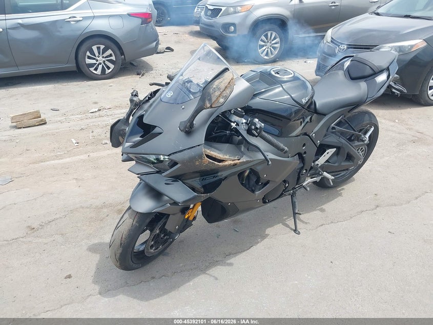 2026 Kawasaki VIN JKBZXXB16TA000722 IAAI salvage auction — LEFT SIDE, Salvage Title, sold $8,100 on 2026-09-29 (photo 2)
