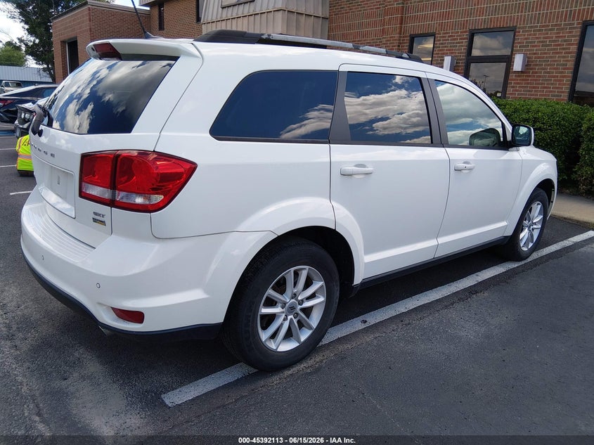 2018 Dodge Journey VIN 3C4PDCBGXJT357267 IAAI salvage auction — NORMAL WEAR, SF97 (Virginia), sold $7,600 on 2026-07-22 (photo 4)