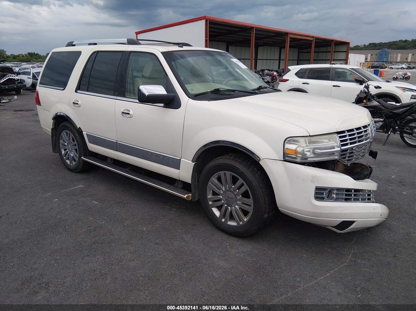 2007 Lincoln Navigator VIN 5LMFU28547LJ13591 IAAI salvage auction — FRONT END, Salvage (Illinois), sold $25 on 2026-08-01 (photo 1)