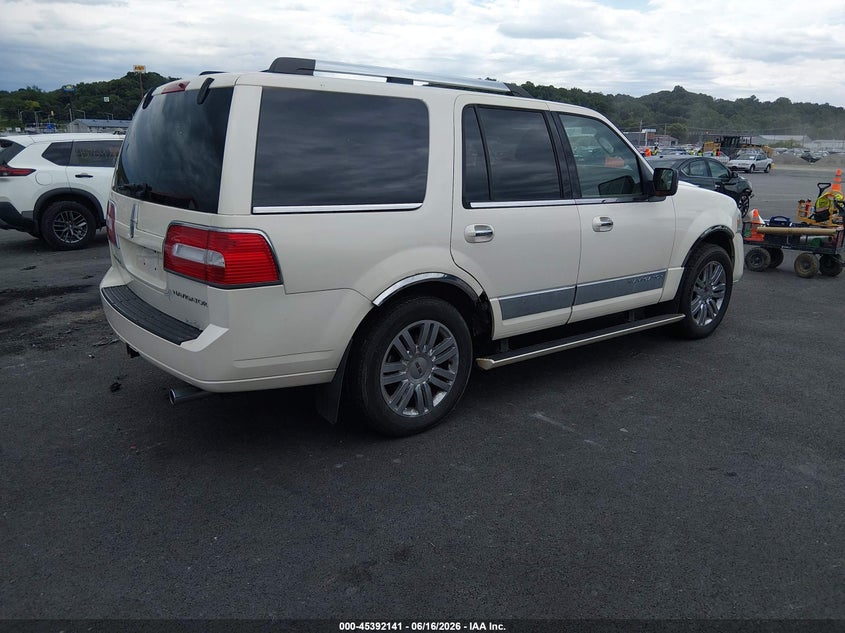 2007 Lincoln Navigator VIN 5LMFU28547LJ13591 IAAI salvage auction — FRONT END, Salvage (Illinois), sold $25 on 2026-08-01 (photo 4)
