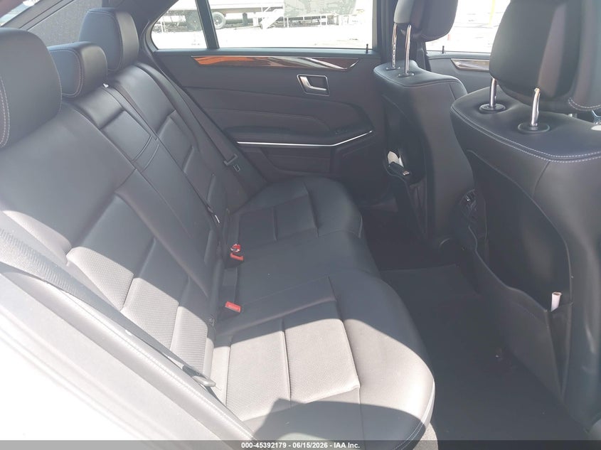 2016 Mercedes-benz E-klasse VIN WDDHF8JB9GB180485 IAAI salvage auction — FRONT END, Salvage (Pennsylvania), sold $2,475 on 2026-07-21 (photo 8)