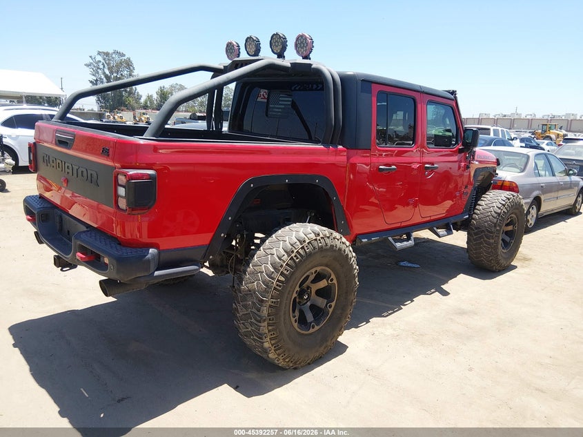 2020 Jeep Gladiator VIN 1C6JJTBG4LL178260 IAAI salvage auction — THEFT, Clear (California), sold $28,750 on 2026-07-29 (photo 4)