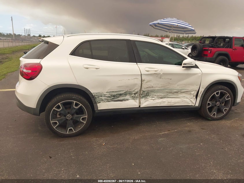 2019 Mercedes-benz Gla-klasse VIN WDCTG4EB9KJ551626 IAAI salvage auction — LEFT & RIGHT, Rebuildable (Florida), sold $4,200 on 2026-07-23 (photo 6)