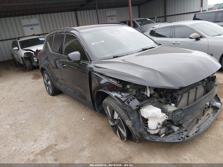 2025 Volvo Xc40 VIN YV4ER3HJ0S2495671 IAAI salvage auction — FRONT END, Salvage (Oklahoma), sold $25 on 2026-07-29 (photo 1)