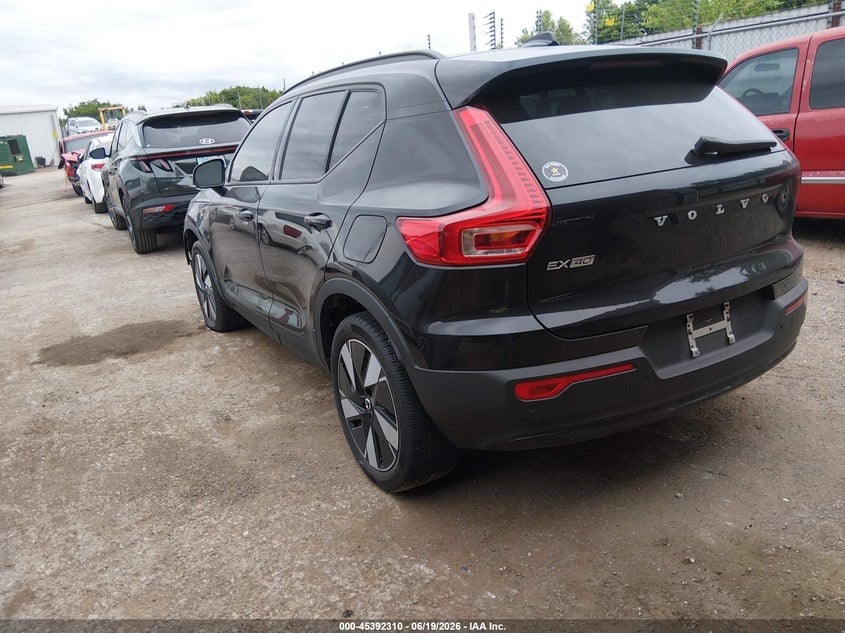 2025 Volvo Xc40 VIN YV4ER3HJ0S2495671 IAAI salvage auction — FRONT END, Salvage (Oklahoma), sold $25 on 2026-07-29 (photo 3)