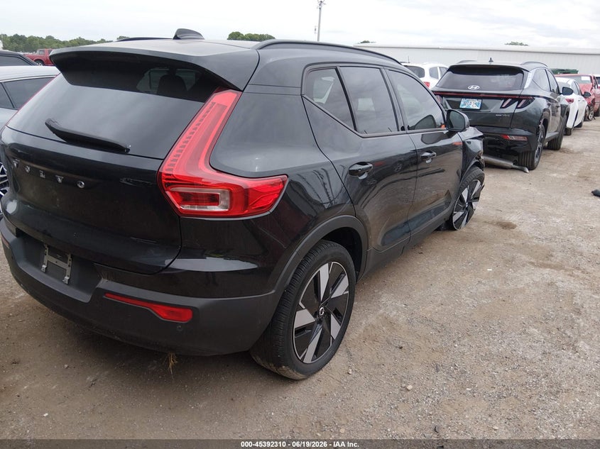 2025 Volvo Xc40 VIN YV4ER3HJ0S2495671 IAAI salvage auction — FRONT END, Salvage (Oklahoma), sold $25 on 2026-07-29 (photo 4)