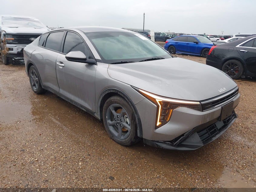 2026 Kia K4 VIN 3KPFT4DE0TE293795 — IAAI salvage auction photo