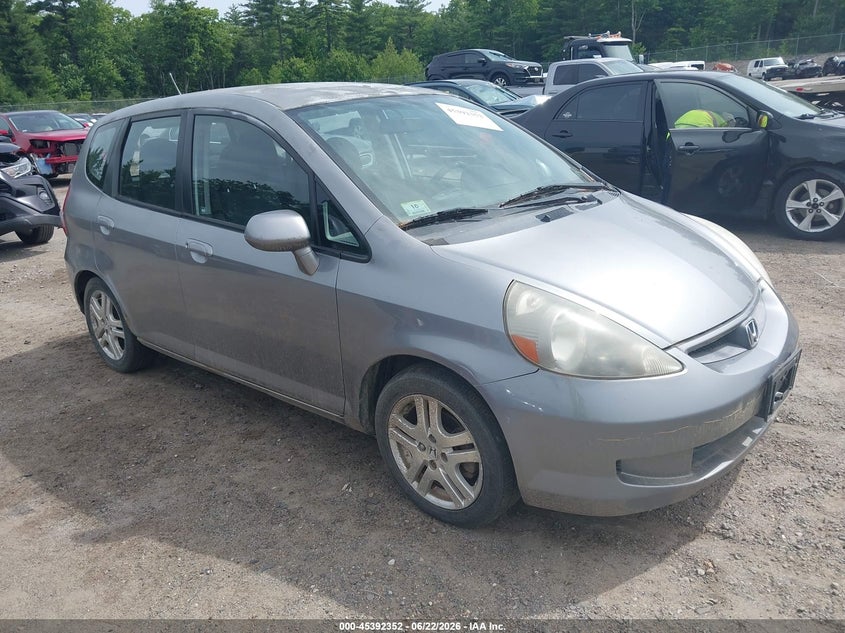 2007 Honda Fit VIN JHMGD37467S067843 IAAI salvage auction — NORMAL WEAR, Reconstructed (Massachusetts), sold $400 on 2026-07-17 (photo 1)