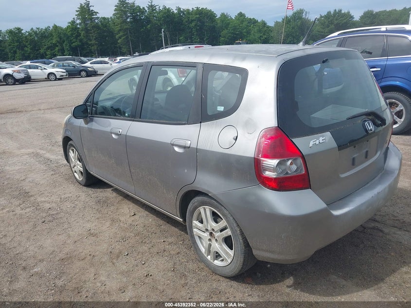2007 Honda Fit VIN JHMGD37467S067843 IAAI salvage auction — NORMAL WEAR, Reconstructed (Massachusetts), sold $400 on 2026-07-17 (photo 3)