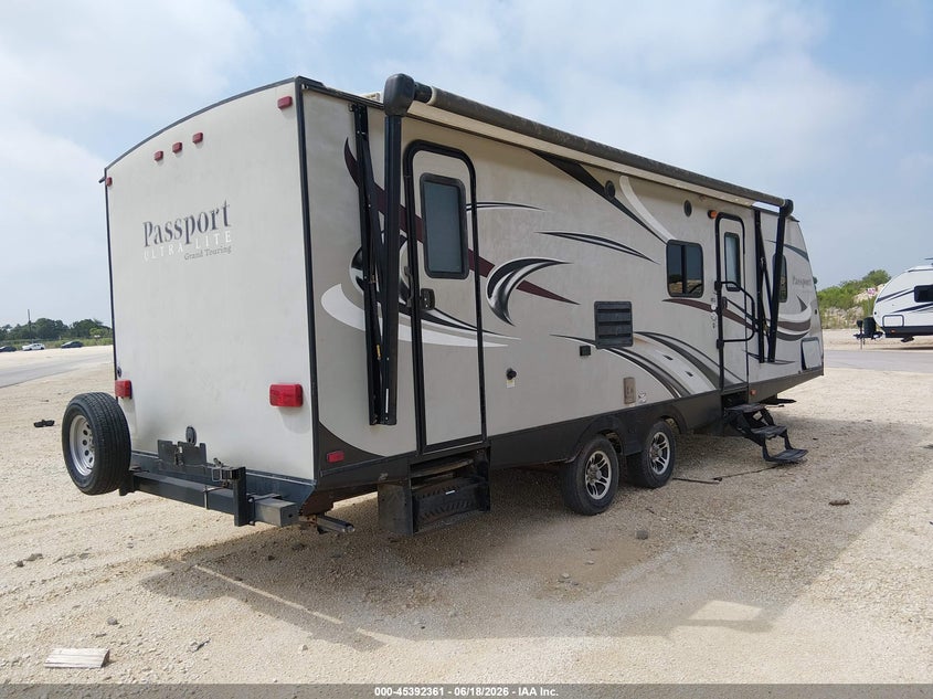 2015 Keystone Passport VIN 4YDT28129FT415859 IAAI salvage auction — ROOF, Salvage (Texas), sold $8,050 on 2026-07-09 (photo 4)