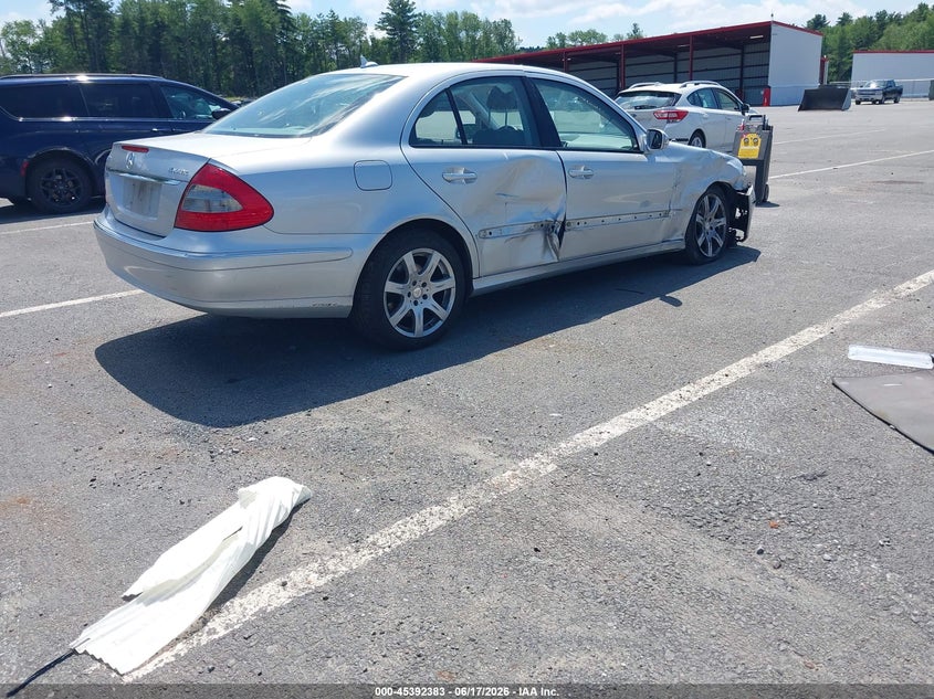 2008 Mercedes-benz E-klasse VIN WDBUF87X78B250531 IAAI salvage auction — SIDE, Mv-907A (New York), sold $500 on 2026-07-09 (photo 4)