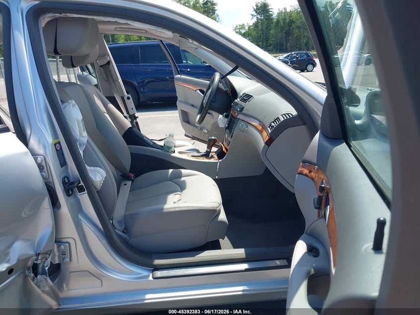 2008 Mercedes-benz E-klasse VIN WDBUF87X78B250531 IAAI salvage auction — SIDE, Mv-907A (New York), sold $500 on 2026-07-09 (photo 5)
