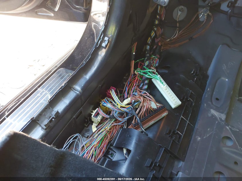 2014 Mercedes-benz C-klasse VIN WDDGF4HB3EA966179 IAAI salvage auction — STRIPPED, Salvage (North Carolina), sold $1,150 on 2026-08-03 (photo 6)