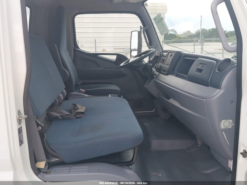 2014 Mitsubishi fuso truck Fe VIN JL6BNG1A8EK000938 IAAI salvage auction — ALL OVER, Clear (Massachusetts), sold $525 on 2026-07-22 (photo 6)