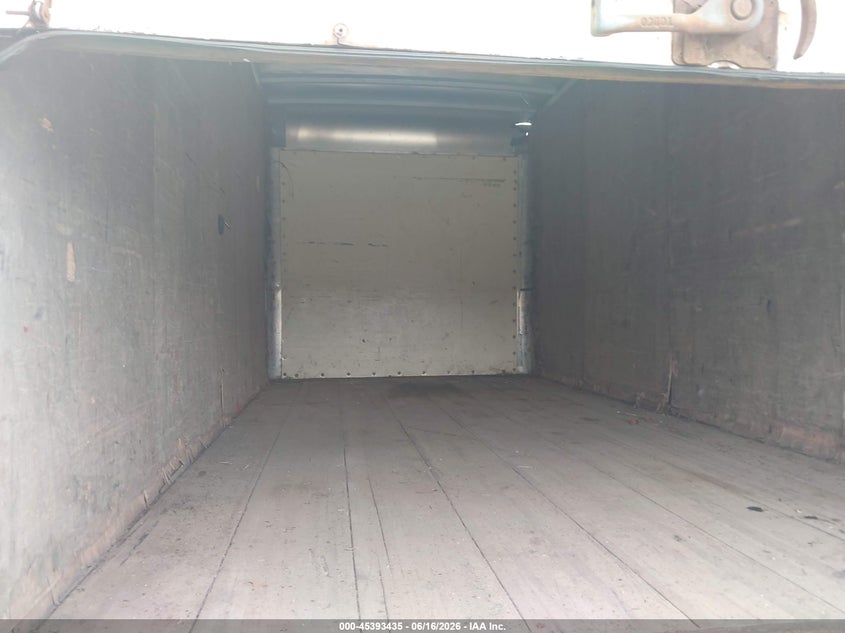 2014 Mitsubishi fuso truck Fe VIN JL6BNG1A8EK000938 IAAI salvage auction — ALL OVER, Clear (Massachusetts), sold $525 on 2026-07-22 (photo 7)
