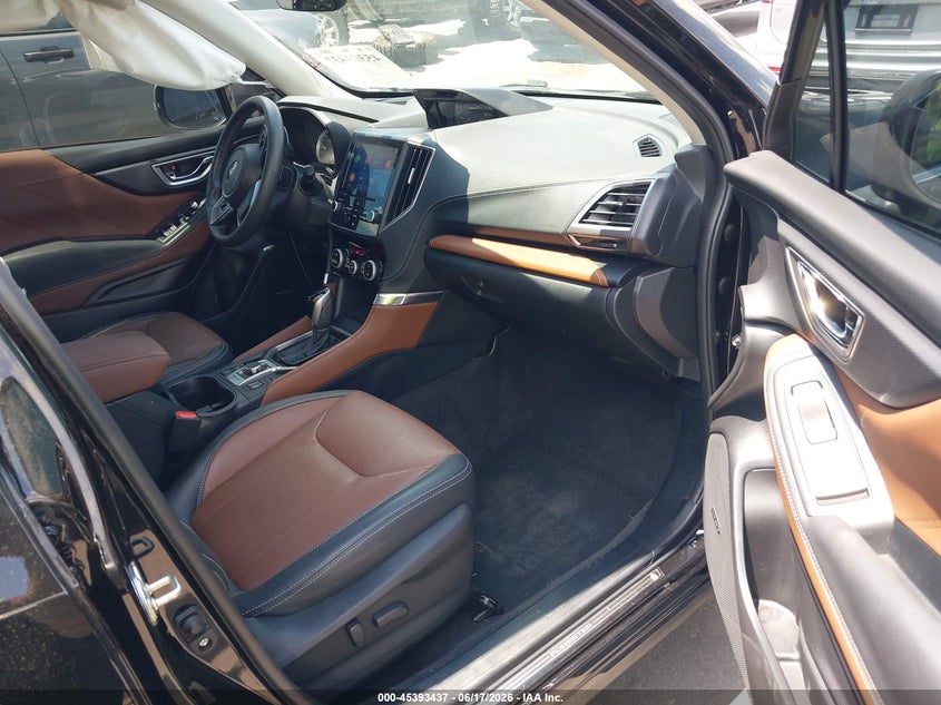 2022 Subaru Forester VIN JF2SKARC8NH401327 IAAI salvage auction — SIDE, Salvage (North Carolina), sold $5,700 on 2026-07-29 (photo 5)