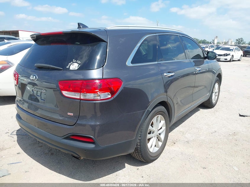 2017 Kia Sorento VIN 5XYPGDA30HG337431 IAAI salvage auction — LEFT SIDE, Salvage (Texas), sold $2,800 on 2026-07-14 (photo 4)
