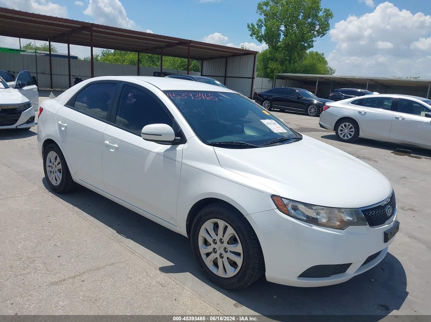 2011 Kia Forte VIN KNAFU4A24B5435273 IAAI salvage auction — FRONT END, Original (Texas), sold $850 on 2026-07-29 (photo 1)