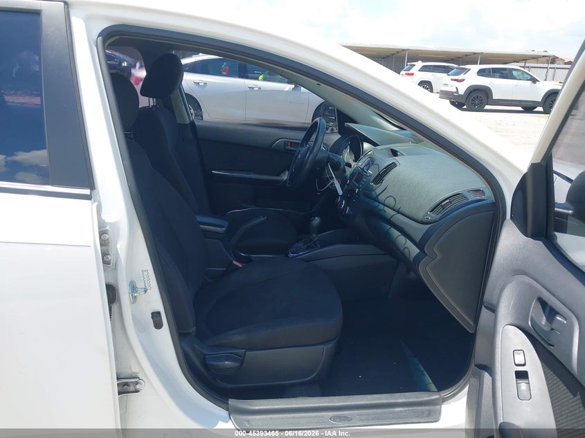 2011 Kia Forte VIN KNAFU4A24B5435273 IAAI salvage auction — FRONT END, Original (Texas), sold $850 on 2026-07-29 (photo 5)