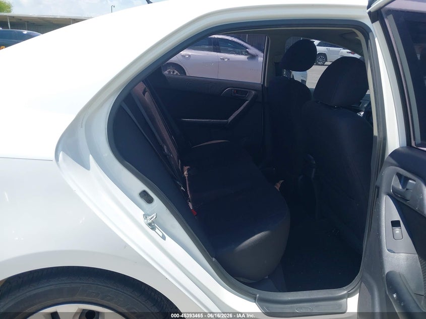 2011 Kia Forte VIN KNAFU4A24B5435273 IAAI salvage auction — FRONT END, Original (Texas), sold $850 on 2026-07-29 (photo 8)