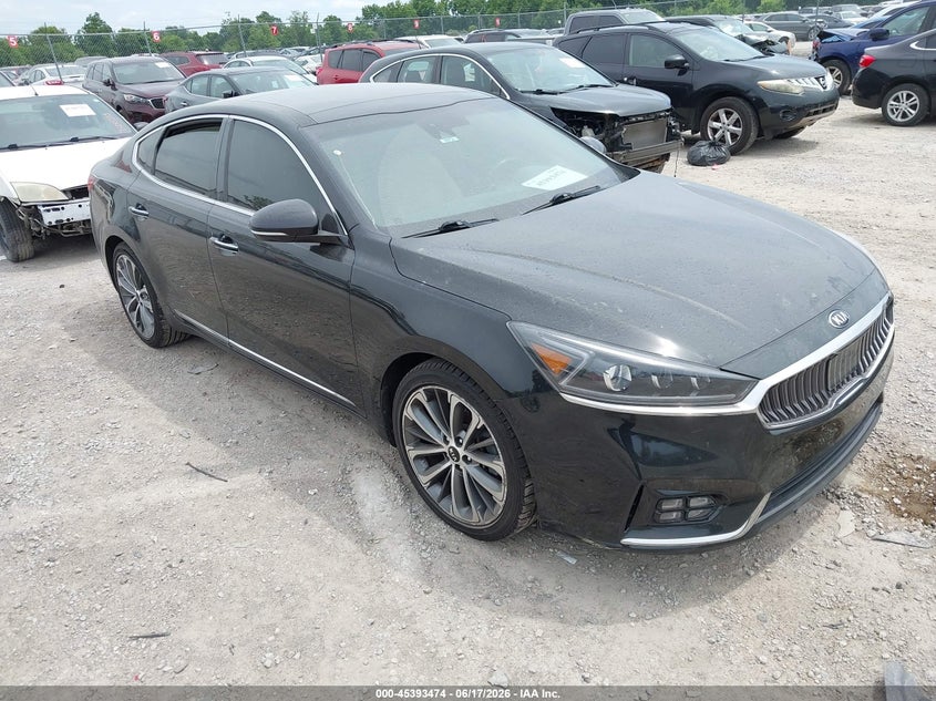 2017 Kia Cadenza VIN KNALC4J19H5067680 IAAI salvage auction — NORMAL WEAR, Original (Kentucky), sold $525 on 2026-07-29 (photo 1)