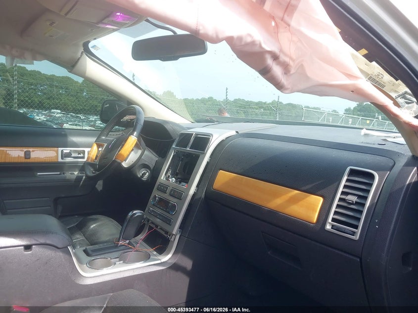 2009 Lincoln Mkx VIN 2LMDU68C69BJ12255 IAAI salvage auction — ROLLOVER, Salvage (North Carolina), sold $500 on 2026-07-09 (photo 5)