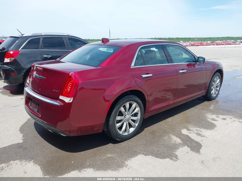 2019 Chrysler 300 VIN 2C3CCAKG7KH556555 IAAI salvage auction — WATER/FLOOD, Salvage (Iowa), sold $3,750 on 2026-07-31 (photo 4)