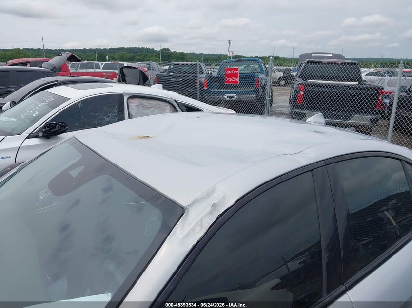 2020 Alfa romeo Giulia VIN ZARFAMANXL7638802 IAAI salvage auction — HAIL, Salvage Title, sold $5,275 on 2026-09-09 (photo 6)