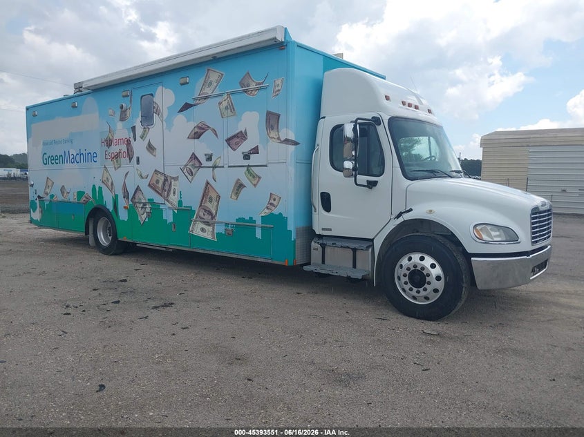 2010 Freightliner M2 106 VIN 1FVACXDTXAHAL3560 IAAI salvage auction — NORMAL WEAR, Clear (New Jersey), sold $15,400 on 2026-07-15 (photo 1)