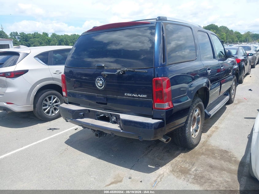 2005 Cadillac Escalade VIN 1GYEK63N65R182052 IAAI salvage auction — NORMAL WEAR, Clear-Dealer Only (North Carolina), sold $650 on 2026-07-20 (photo 4)