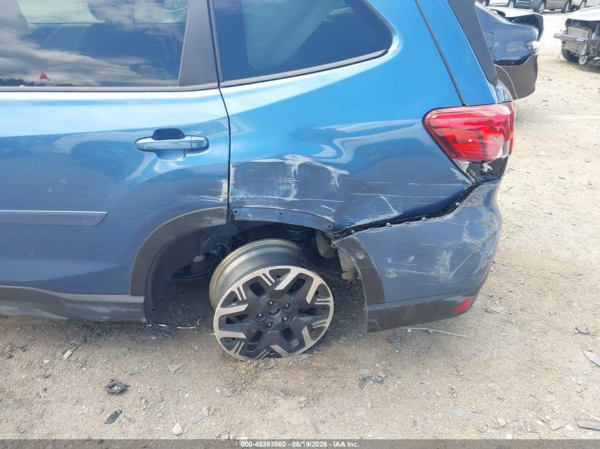 2020 Subaru Forester VIN JF2SKAJC2LH568310 IAAI salvage auction — LEFT REAR, Salvage (Massachusetts), sold $3,975 on 2026-08-01 (photo 6)