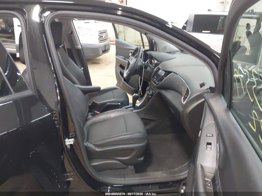 2022 Chevrolet Trax VIN KL7CJPSM9NB562121 IAAI salvage auction — SUSPENSION, Salvage Title, sold $5,100 on 2026-07-10 (photo 5)