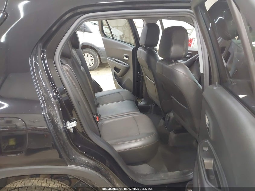 2022 Chevrolet Trax VIN KL7CJPSM9NB562121 IAAI salvage auction — SUSPENSION, Salvage Title, sold $5,100 on 2026-07-10 (photo 8)