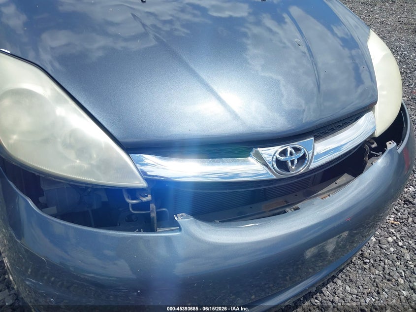 2007 Toyota Sienna VIN 5TDBK22C17S005687 IAAI salvage auction — NORMAL WEAR, Clear (New Jersey), sold $1,050 on 2026-07-14 (photo 6)