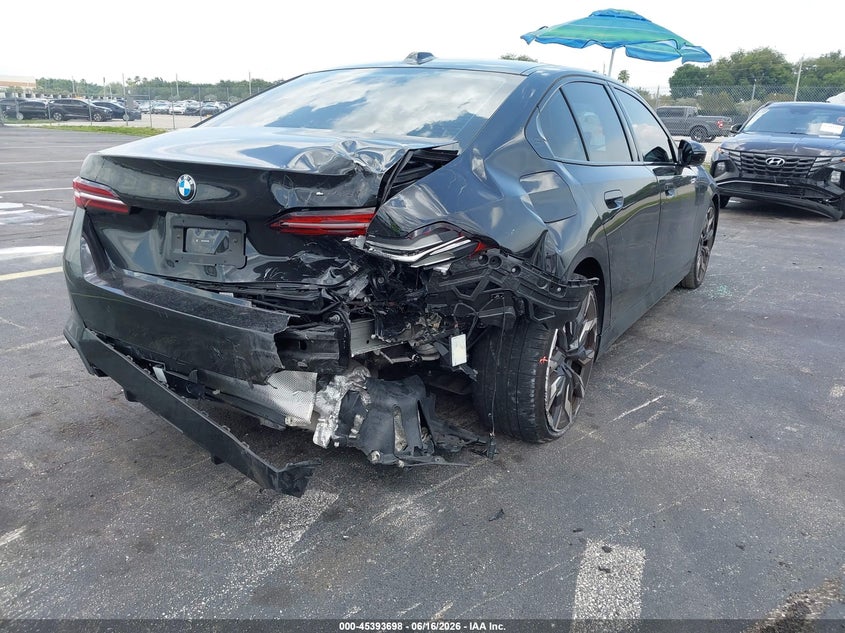 2024 BMW 5er VIN WBA43FJ06RCS19600 IAAI salvage auction — REAR END, Rebuildable (Florida), sold $26,250 on 2026-07-30 (photo 6)