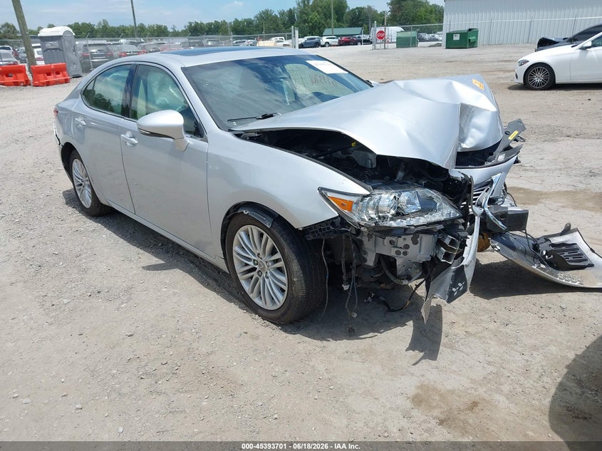 2015 Lexus ES VIN JTHBK1GG2F2170285 IAAI salvage auction — FRONT END, Salvage Title, sold $1,500 on 2026-07-24 (photo 1)