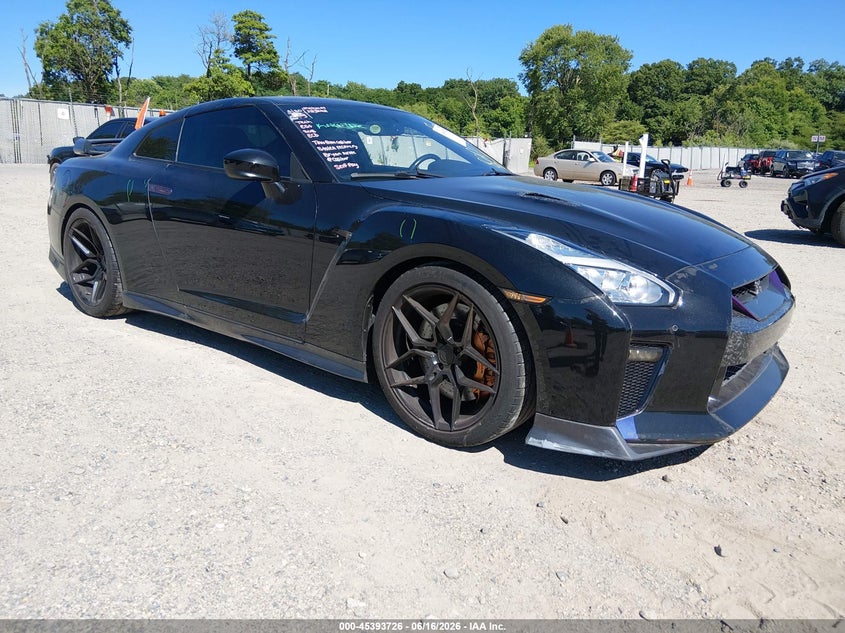 2017 Nissan Gt-r VIN JN1AR5EFXHM820176 — IAAI salvage auction photo