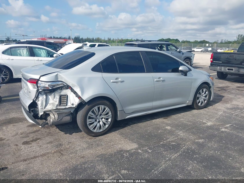 2021 Toyota Corolla VIN 5YFEPMAE0MP251289 IAAI salvage auction — RIGHT REAR, Rebuildable (Florida), sold $5,725 on 2026-07-16 (photo 4)