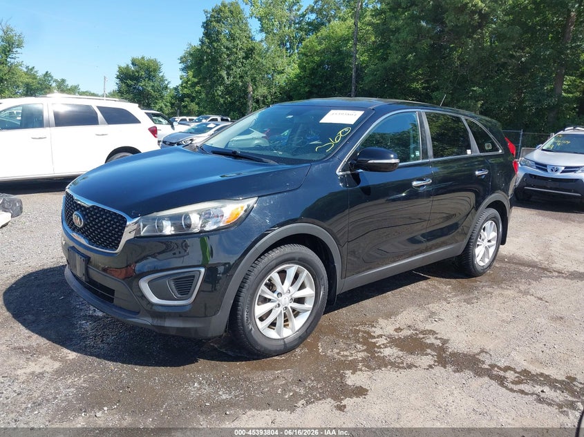 2017 Kia Sorento VIN 5XYPG4A37HG281925 IAAI salvage auction — REAR END, Salvage - 75% Or Less (Maryland), sold $1,950 on 2026-07-10 (photo 2)