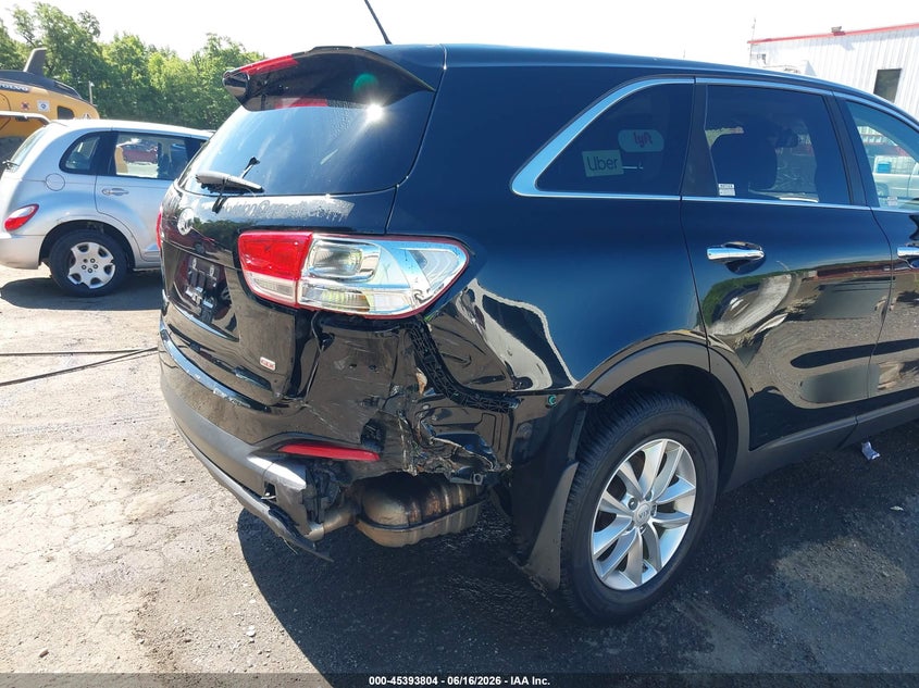 2017 Kia Sorento VIN 5XYPG4A37HG281925 IAAI salvage auction — REAR END, Salvage - 75% Or Less (Maryland), sold $1,950 on 2026-07-10 (photo 6)